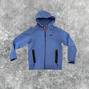 Nike Men's Blue Tech